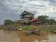 Kampong Phluk, le case sulla riva. Cabiria Magni